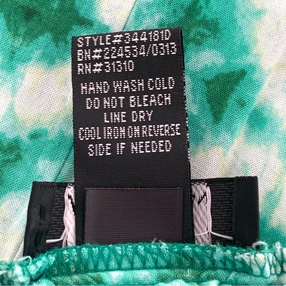 Women’s 1X AGB WOMAN Green Tie Dye Print Pull On Maxi Skirt Side Slits Rayon EXC - Picture 6 of 12